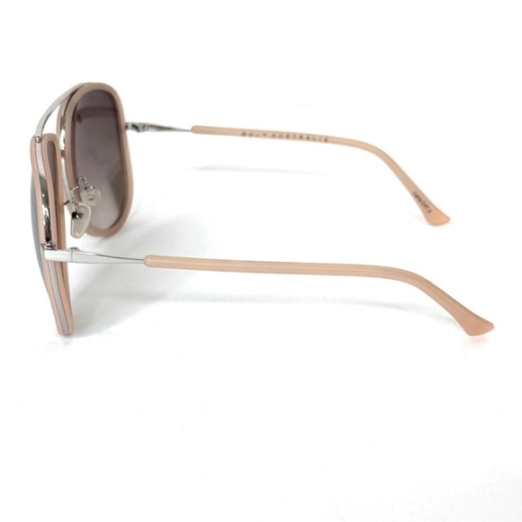 QUAY AUSTRALIA Needing Fame Sunglasses RARE Pink Silver main image 9